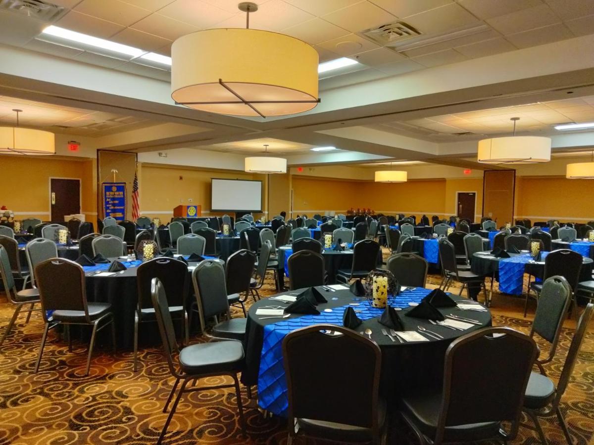 Clarion Hotel San Angelo Near Convention Center エクステリア 写真