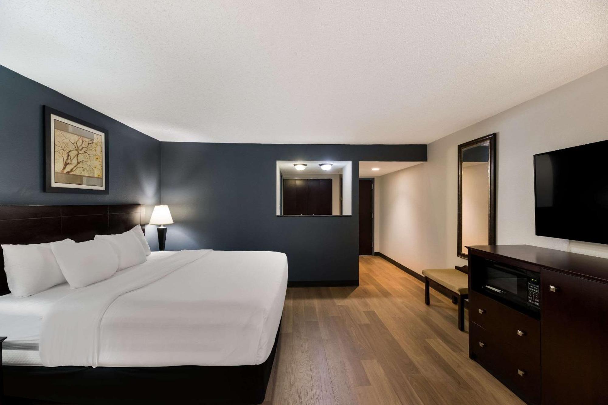 Clarion Hotel San Angelo Near Convention Center エクステリア 写真